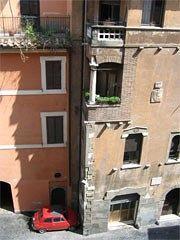 Maria-rosa Roma